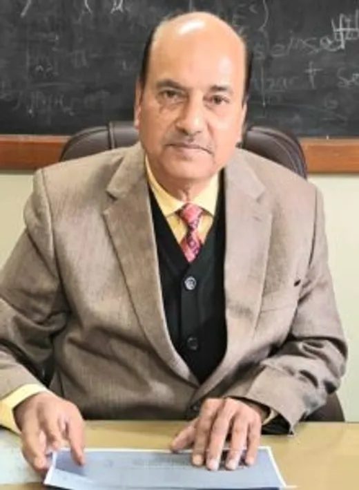 Dr. Rajesh Tiwari 220x300